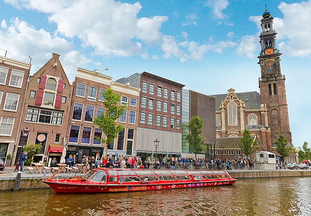 City Sightseeing Amsterdam boat preview image Anne Frank House stop