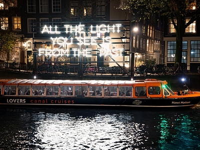 Amsterdam light festival lovers boat with artwork 2025 2026