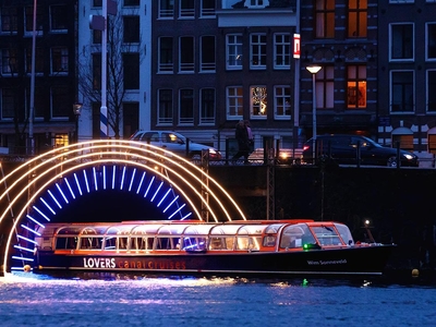 Amsterdam Light Festival Lovers boat