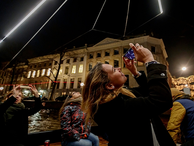 Amsterdam Light Festival take photos