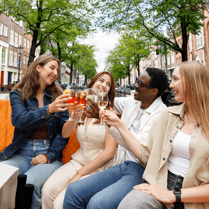 Lovely Cruises Having a nice drink in an open boat preview Lovers 640x644