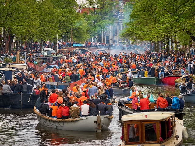 Shutterstock 1091935316